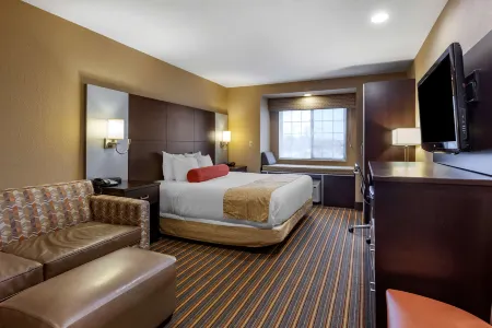 Best Western Plus Woodstock Inn  Suites