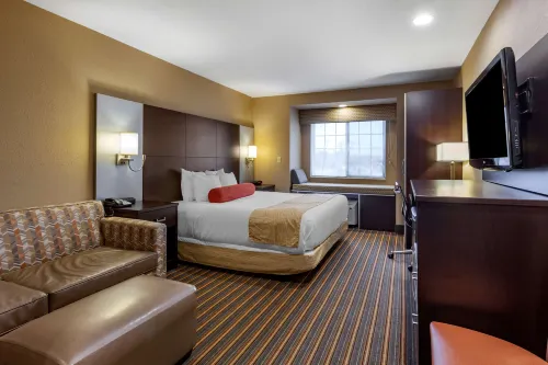 Best Western Plus Woodstock Inn  Suites Hotels in Woodstock