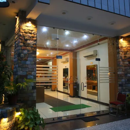 Hotel Sukoon