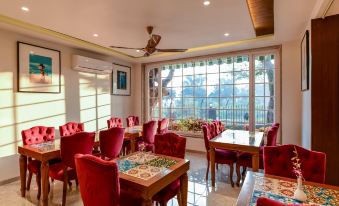 Pandav Retreat