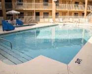 Quality Inn Bradenton North I-75 - Pools