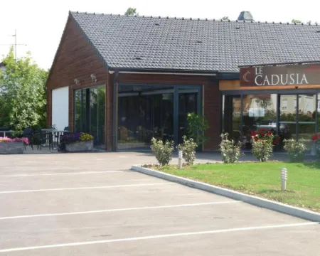 Logis Hôtel le Cadusia Hôtels à : Chaource