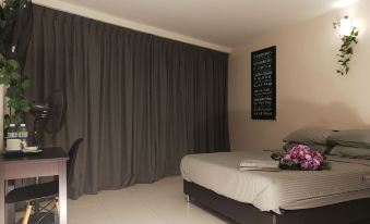 Live Com Hotel - Housity