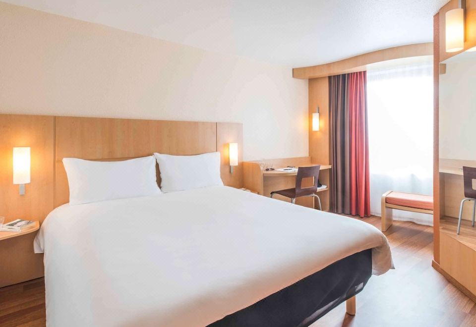 Ibis Nantes Centre Tour Bretagne