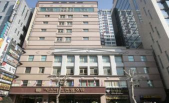 Gwangju Sangmu Hotel Masters