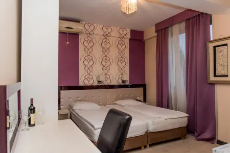Hotel Crnogorska Kuća