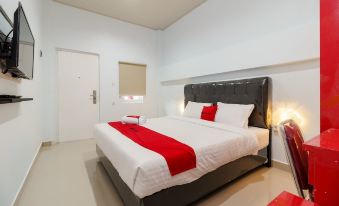 RedDoorz Plus Near Palembang Icon Mall 2