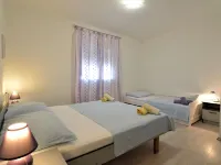 Klarić Hotels in Arbanija