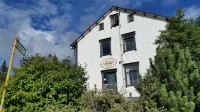Árból Guesthouse - 2 звезды