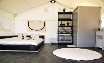 Sandeulbada Glamping B