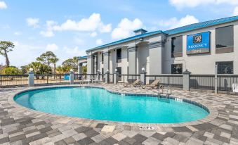 Regency Inn Near Boardwalk & Hurlburt Field