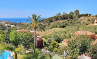Apartment with 2 Bedrooms in Marbella, with Shared Pool and Enclosed Garden Near the Beach