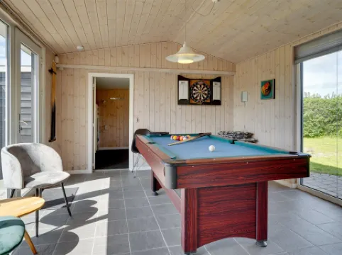 "Edel" - 650m from the Sea