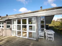 "Jaakob" - 4km from the Sea
