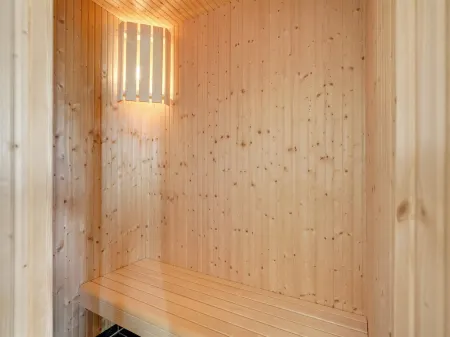 "Fengur" - 330m from the Sea Отели в г. Humble