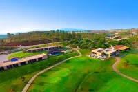 Nau Morgado Golf & Country Club Hotel dekat Praia da Torralta