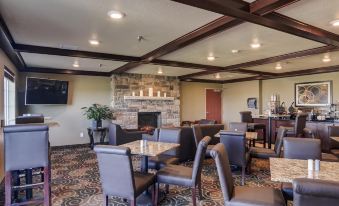 Cobblestone Inn and Suites - Eaton