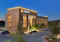 La Quinta Inn & Suites by Wyndham Lakeway Hotels in Bee Cave