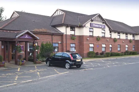 Premier Inn Glasgow (Bellshill) Отели рядом с достопримечательностью «The Time Capsule»