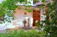 Privathotel Lindtner Hamburg فنادق في Rosengarten