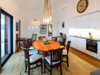 Viva-by the Sea-Panorama Penthouse
