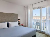 إنسايد باي ميليا بارسيلونا أبولو Hotels near بوبل سيك