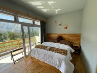 Bromo Semesta Guesthouse Hotels in Tosari