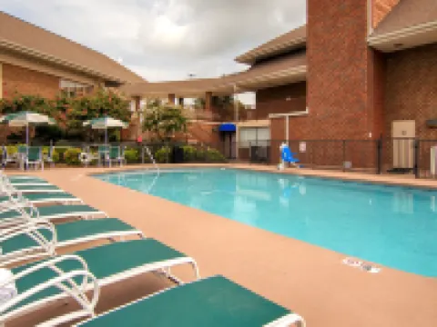 Best Western Plus Morristown Conference Center Hotel Hotels in Hamblen County