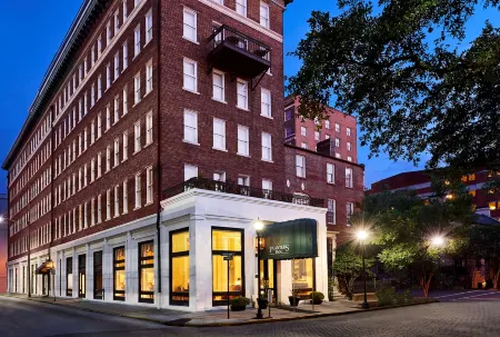 Planters Inn on Reynolds Square Отели в г. Саванна