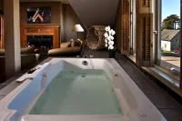 Carter House Inns - Hot Tub