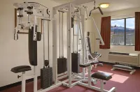 Days Inn by Wyndham Fresno South - gimnasio