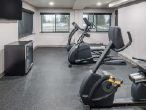 Red Lion Inn & Suites Everett Hotels in Everett