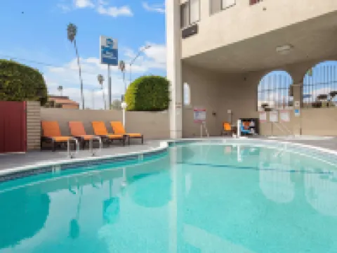 Best Western Pasadena Royale Inn  Suites Hotels in Pasadena