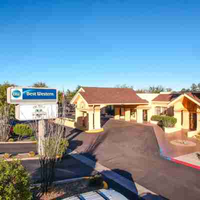 Best Western Green Valley Inn Hotel Exterior