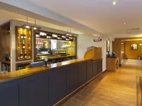 Warwick Hotels in Warwick