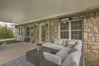 Single-Story Home in Fairborn w/ Yard & Patio! - parking