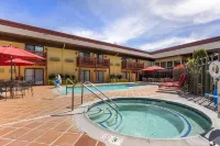 Best Western Plus Placerville Inn - parking