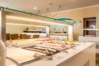 Clube Porto Mos - Sunplace Hotels & Beach Resort Hotels in Lagos