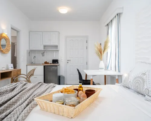 Diamantis Studios&Apartments Hotels near Agiassos Beach
