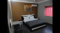 Deluxe Double Bed in Royal Blue Guest House and Bar 02