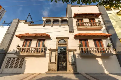 Plaza Chapala Hotel Отели в г. Чапала
