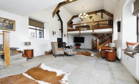 Lanehead Old School - Housity