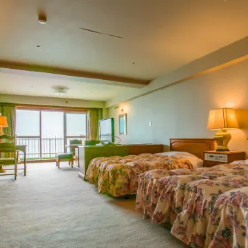 珀沃酒店 鄰近JR宇佐美站的酒店