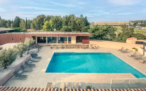 Best Western Marseille Aeroport - Pool
