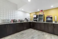 Best Western Plus Downtown North - sarapan