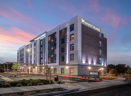 Hyatt Place Newark/Silicon Valley