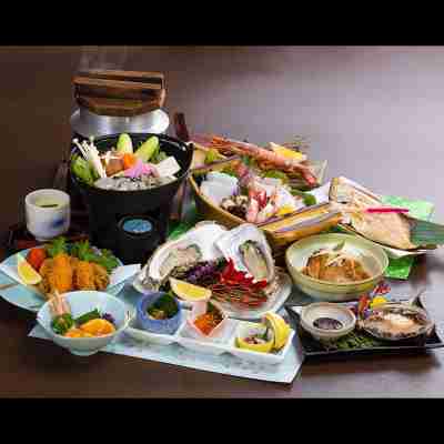 民宿 明神崎荘 (みょうじんざきそう) Dining/Meeting Rooms