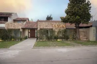 Rozas Apart Hoteles cerca de Plaza Alfonsina Storni
