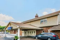 Travelodge by Wyndham Airport Platte City Hotels in Platte County