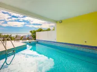 Bella Vista - Swimmingpools